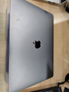 Ноутбук Apple MacBook Air 13,3" M1/8/256GB 2020
