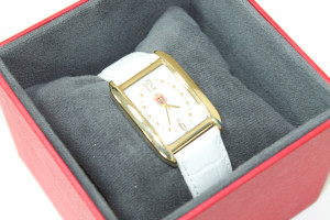 Годинник кварцовий KLEYNOD