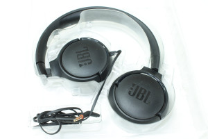 Навушники JBL TUNE 500M
