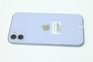 Мобильный телефон iPhone 11 64GB
