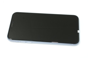 Мобильный телефон iPhone 11 64GB