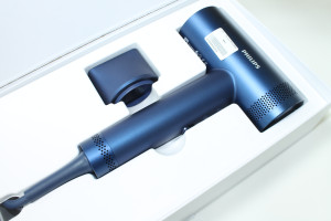 Фен Philips BHD-839