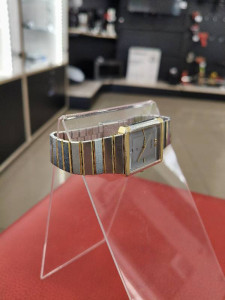 Часы кварцевые Orient