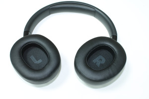 Bluetooth гарнитура JBL TUNE 720BT