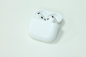 Bluetooth гарнитура Apple AirPods 4 ANC A3059 (A3055,A3056)
