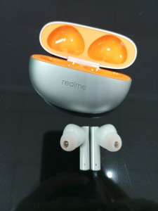 Bluetooth гарнітура Realme RMA2402