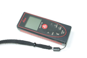 Далекомір лазерний Leica DISTO D2