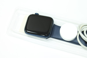 Смарт годинник Apple Watch Series 6 44mm