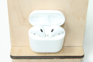 Bluetooth гарнітура Apple AirPods 2 A1602 (A2032 A2031)