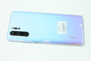 Мобільний телефон Huawei P30 Pro 8 / 256GB