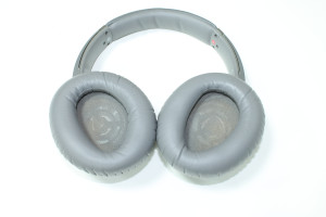 Bluetooth гарнитура Sony WH-CH700N