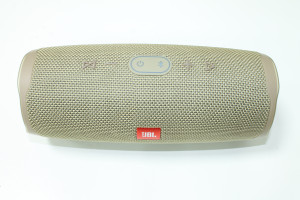 Портативна акустика JBL Charge 4