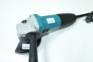 Болгарка Makita GA5030R
