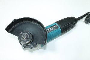 Болгарка Makita GA5030R
