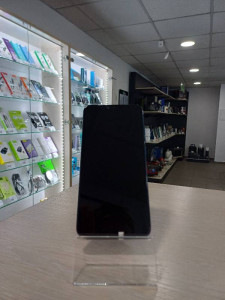 Мобільний телефон Xiaomi Mi 8 Lite 4/64GB