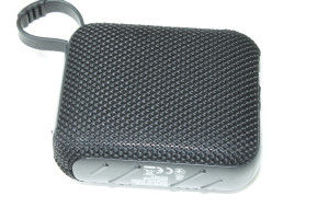 Портативна акустика TITANUM SPK096BT