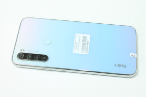 Мобільний телефон Xiaomi Redmi Note 8 6/64GB