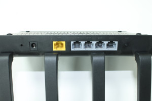 Wi Fi роутер Netis N2