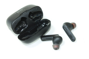 Bluetooth гарнітура JBL TUNE 235NC TWS