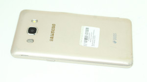 Мобільний телефон Samsung J510 Galaxy J5 2016