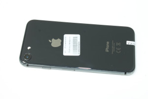 Мобільний телефон iPhone 8 64Gb