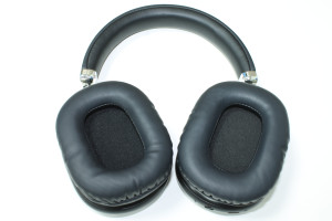 Bluetooth гарнітура Hoco W35 Max