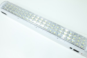 Ліхтарик ARRANGO AT57024