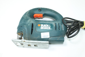 Электролобзик BLACK & DECKER CD301