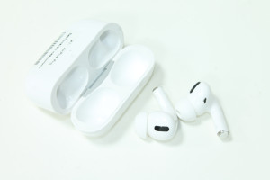 Bluetooth гарнитура AirPlus Pro