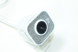 WEB камера Logitech Streamcam