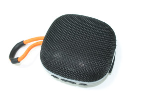 Портативна акустика Titanum SPK2046BT