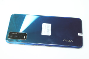 Мобильный телефон Vivo V20S 4/64GB