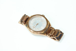 Часы кварцевые TOMMY HILFIGER