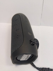 Портативна акустика JBL Flip Essential 2