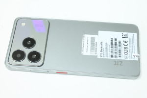 Мобільний телефон ZTE Blade A76 4/128GB