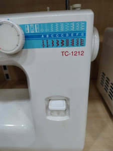 Швейная машина Janome TC-1212