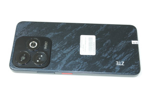 Мобільний телефон ZTE Blade A75 4/128GB