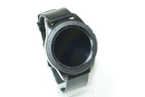 Смарт годинник Samsung SM-R810 Galaxy Watch 42mm
