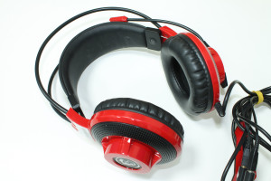 Наушники MSI