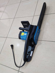 Электропила KRAISSMANN EKS 2200