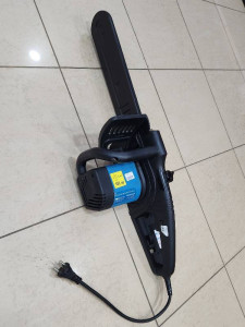 Электропила KRAISSMANN EKS 2200