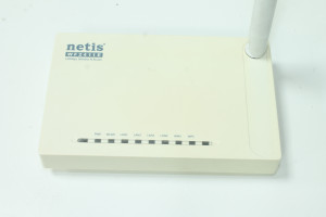 Wi Fi роутер Netis WF2411E