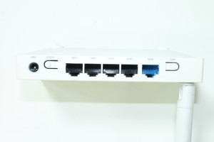 Wi Fi роутер Netis WF2411E