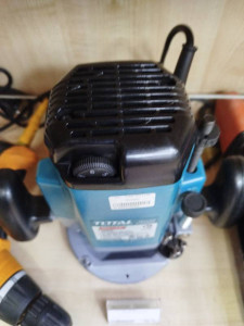 Фрезер Total TR11132