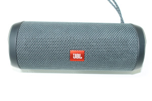 Портативна акустика JBL Flip Essential 2
