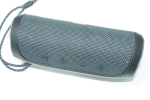 Портативна акустика JBL Flip Essential 2