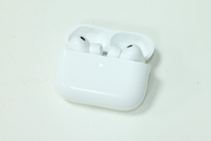 Bluetooth гарнитура Apple AirPods Pro 3rd generation (A3064, A3063, A3122)