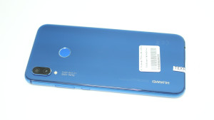 Мобильный телефон Huawei P20 Lite 4/64Gb