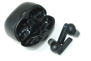 Bluetooth гарнитура JBL TUNE245