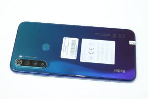 Мобільний телефон Xiaomi Redmi Note 8 4/64GB